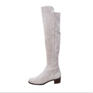 STUART WEITZMAN The ALLSERVE Boot in Light Grey Suede (US Size 8, Medium Width)
